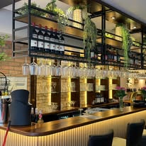 Die Bar